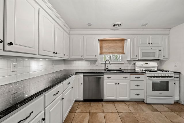 276 Oak Street, Brockton, MA 02301