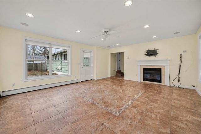 276 Oak Street, Brockton, MA 02301