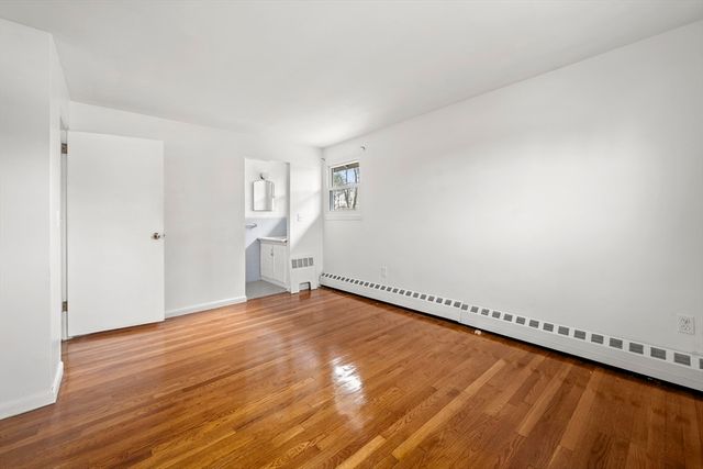 276 Oak Street, Brockton, MA 02301