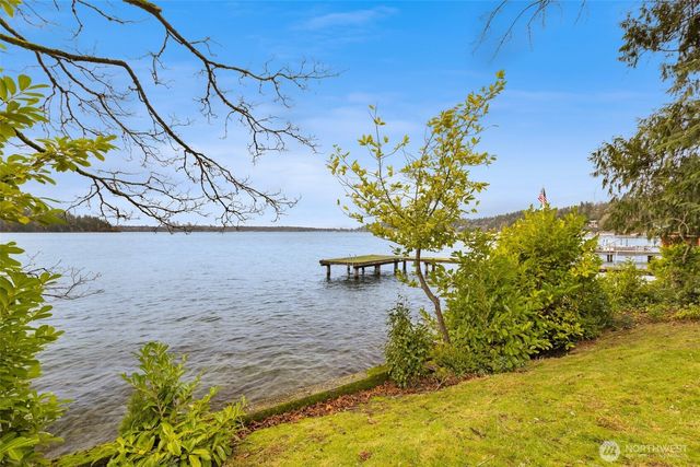 5265 West Mercer Way, Mercer Island, WA 98040