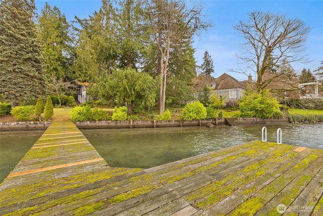 5265 West Mercer Way, Mercer Island, WA 98040
