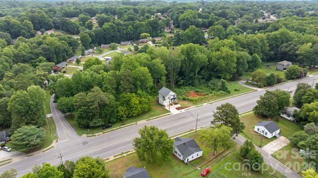 2130 N New Hope Road, Gastonia, NC 28054