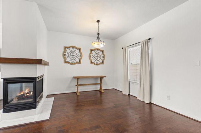 2049 Glencove Drive, Seabrook, TX 77586