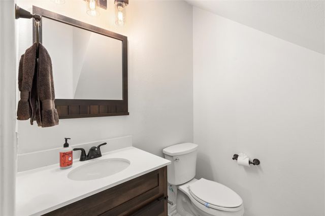 2049 Glencove Drive, Seabrook, TX 77586