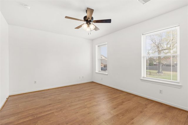 2049 Glencove Drive, Seabrook, TX 77586