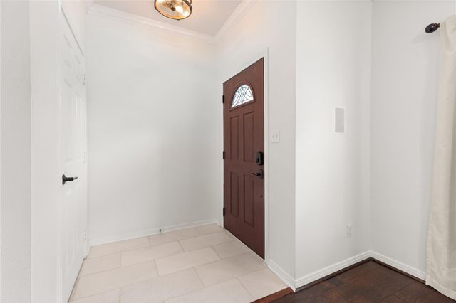 2049 Glencove Drive, Seabrook, TX 77586