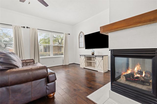 2049 Glencove Drive, Seabrook, TX 77586