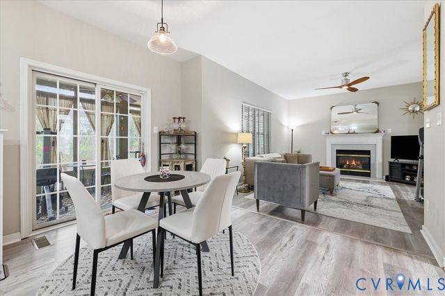 1808 Greenwood Glen Dr, Glen Allen, VA 23059