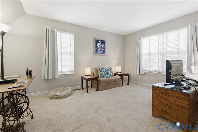 1808 Greenwood Glen Dr, Glen Allen, VA 23059