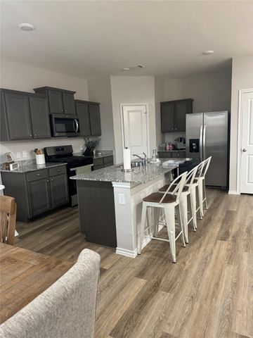 860 Moonwake Drive, Lavon, TX 75166