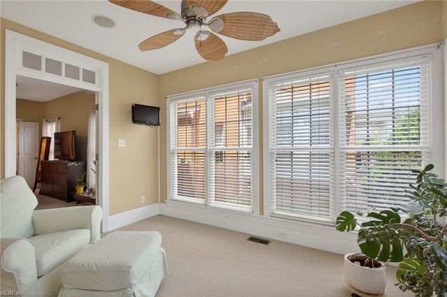 281 T.S. Eliot ST, Newport News, VA 23606