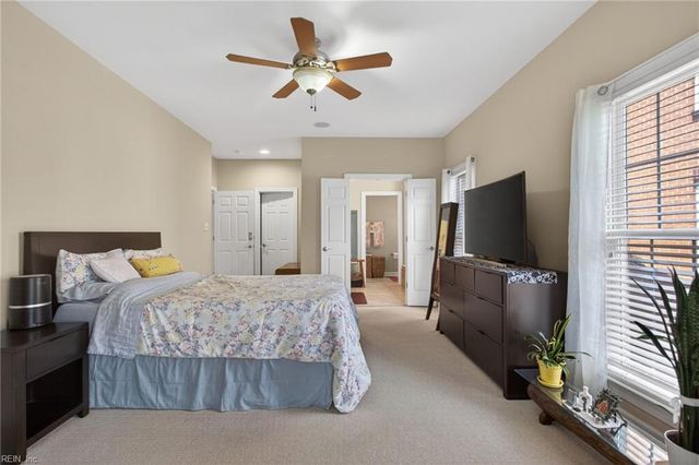 281 T.S. Eliot ST, Newport News, VA 23606
