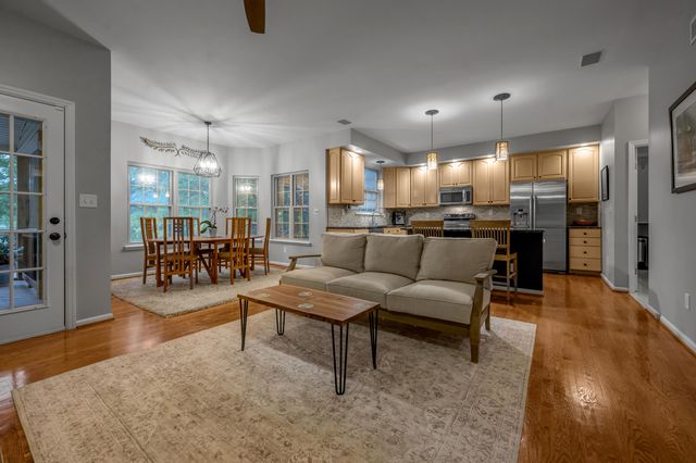 1974 Mountjoy Place, Lexington, KY 40503