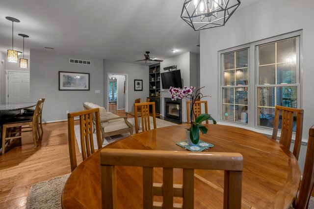 1974 Mountjoy Place, Lexington, KY 40503