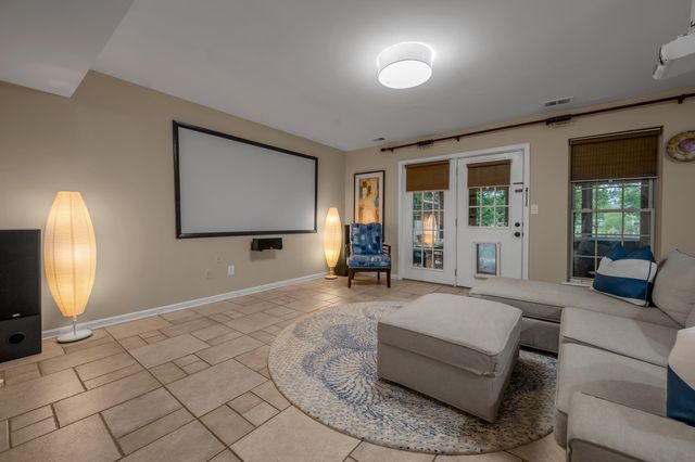 1974 Mountjoy Place, Lexington, KY 40503