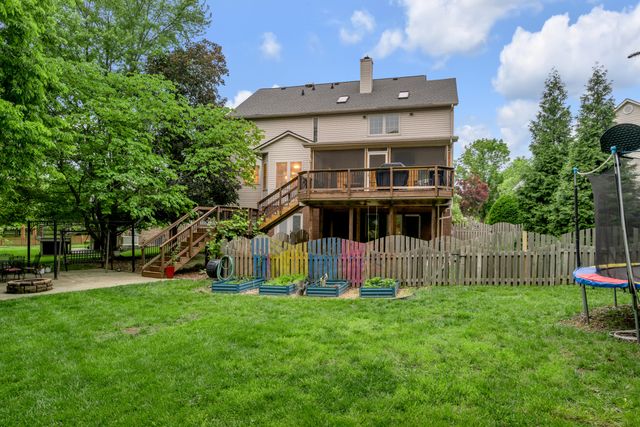 1974 Mountjoy Place, Lexington, KY 40503