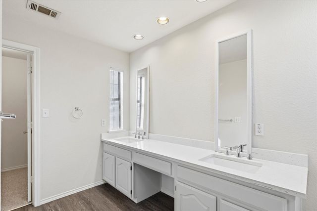 5100 Verde Valley Lane 239, Dallas, TX 75254