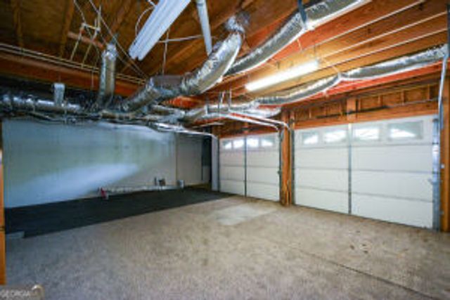 3426 Clarks Bridge Road, Gainesville, GA 30506