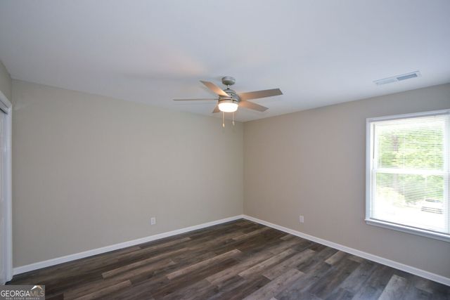 3426 Clarks Bridge Road, Gainesville, GA 30506