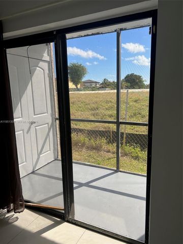 842 NE 209th St 105-37, Miami, FL 33179