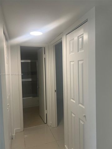 842 NE 209th St 105-37, Miami, FL 33179