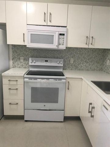 842 NE 209th St 105-37, Miami, FL 33179