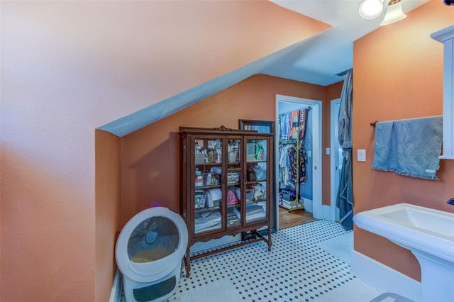 615 GROVE STREET N, St Petersburg, FL 33701