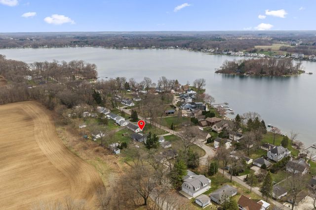 31486 County Line Road, Dowagiac, MI 49047