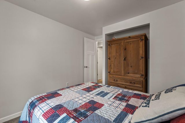 31486 County Line Road, Dowagiac, MI 49047