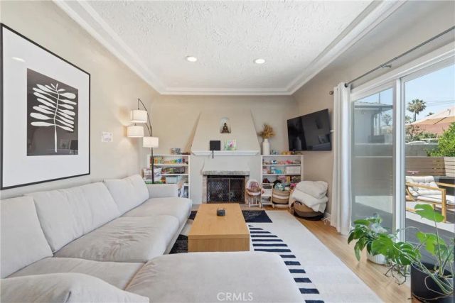 1224 24th, Santa Monica, CA 90404