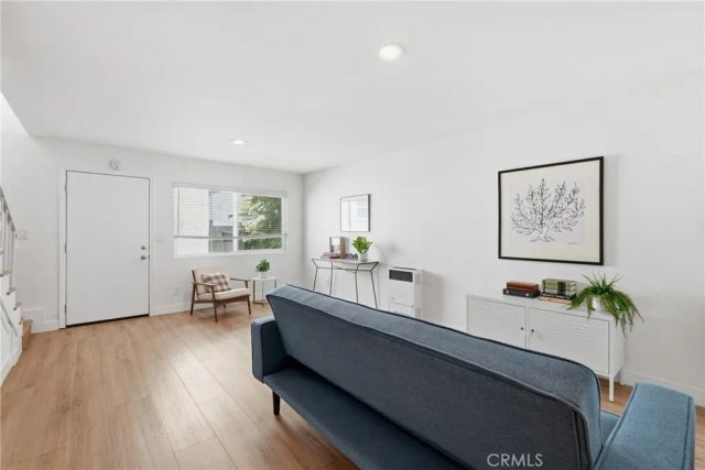 1224 24th, Santa Monica, CA 90404