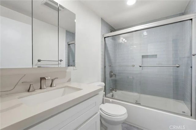 1224 24th, Santa Monica, CA 90404