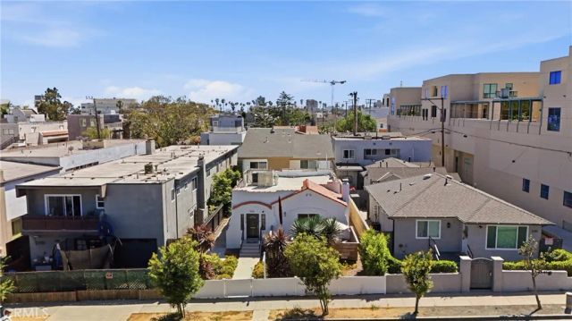 1224 24th, Santa Monica, CA 90404