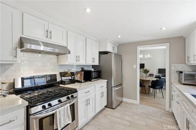 1224 24th, Santa Monica, CA 90404