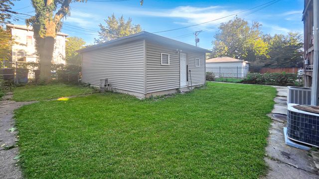 2333 S Lawndale Avenue 1, Chicago, IL 60623