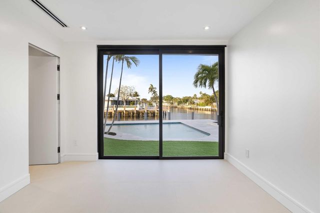 2791 NE 57th Court, Fort Lauderdale, FL 33308