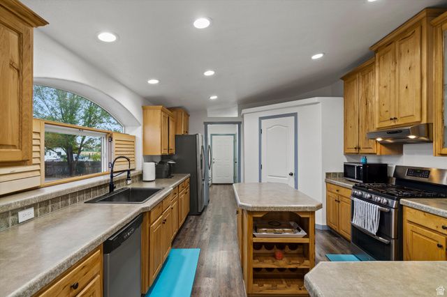 1605 N 6400 W, Corinne, UT 84307