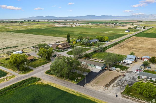 1605 N 6400 W, Corinne, UT 84307