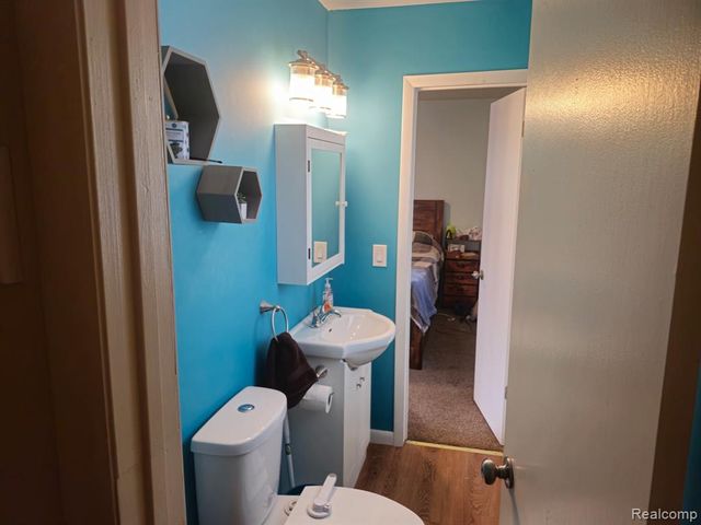 1353 E Decamp Street, Burton, MI 48529