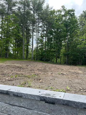 10 Oriole Road, Windham, NH 03087