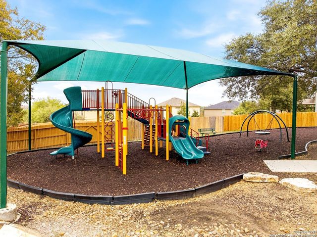 11419 Garden Falls, San Antonio, TX 78245