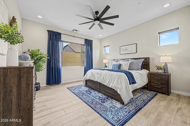 8018 E JAEGER Street, Mesa, AZ 85207