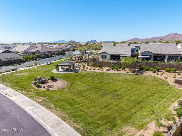 8018 E JAEGER Street, Mesa, AZ 85207