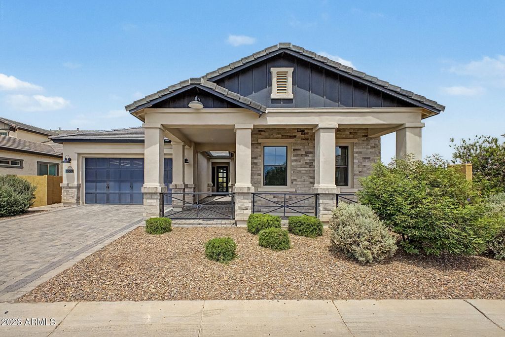 8018 E JAEGER Street, Mesa, AZ 85207