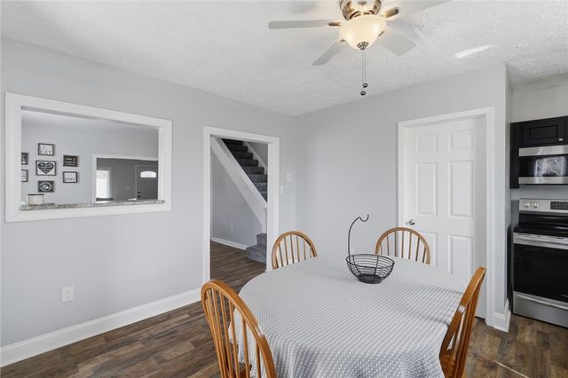 1605 4th St, Patterson Twp, PA 15010