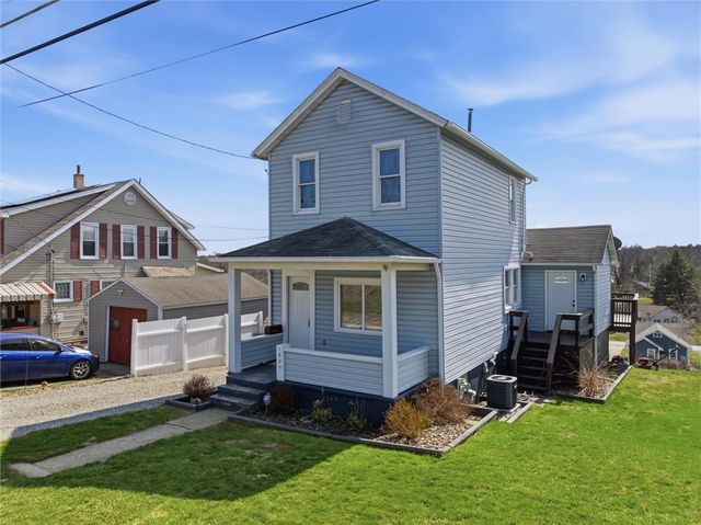 1605 4th St, Patterson Twp, PA 15010