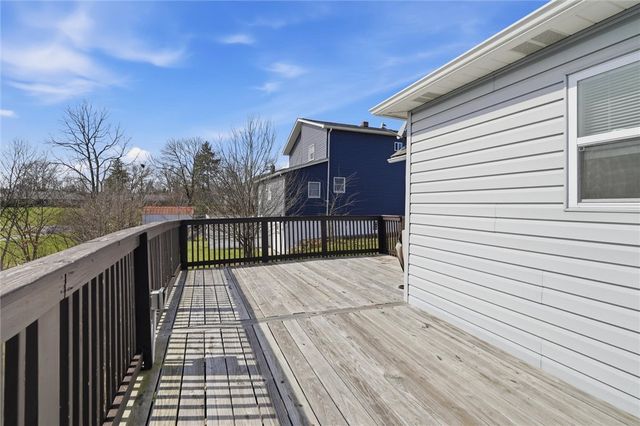 1605 4th St, Patterson Twp, PA 15010