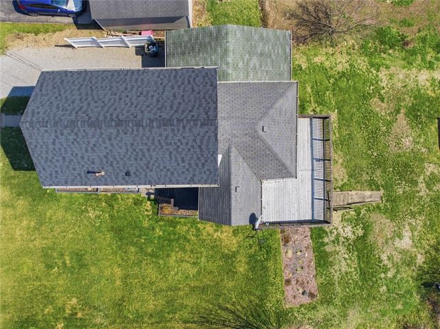 1605 4th St, Patterson Twp, PA 15010