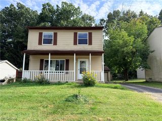 1750 Oneida Avenue, Cuyahoga Falls, OH 44221