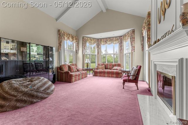 30060 Bristol Lane, Bingham Farms, MI 48025
